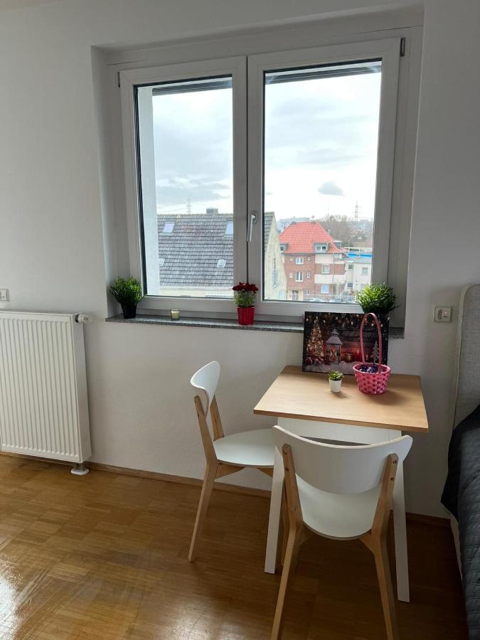 Apartment Ferienwohnung Köln *